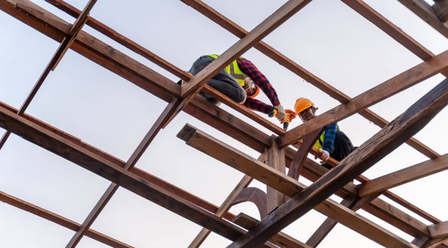 Professional gutter cleaning services in Wolfforth, TX